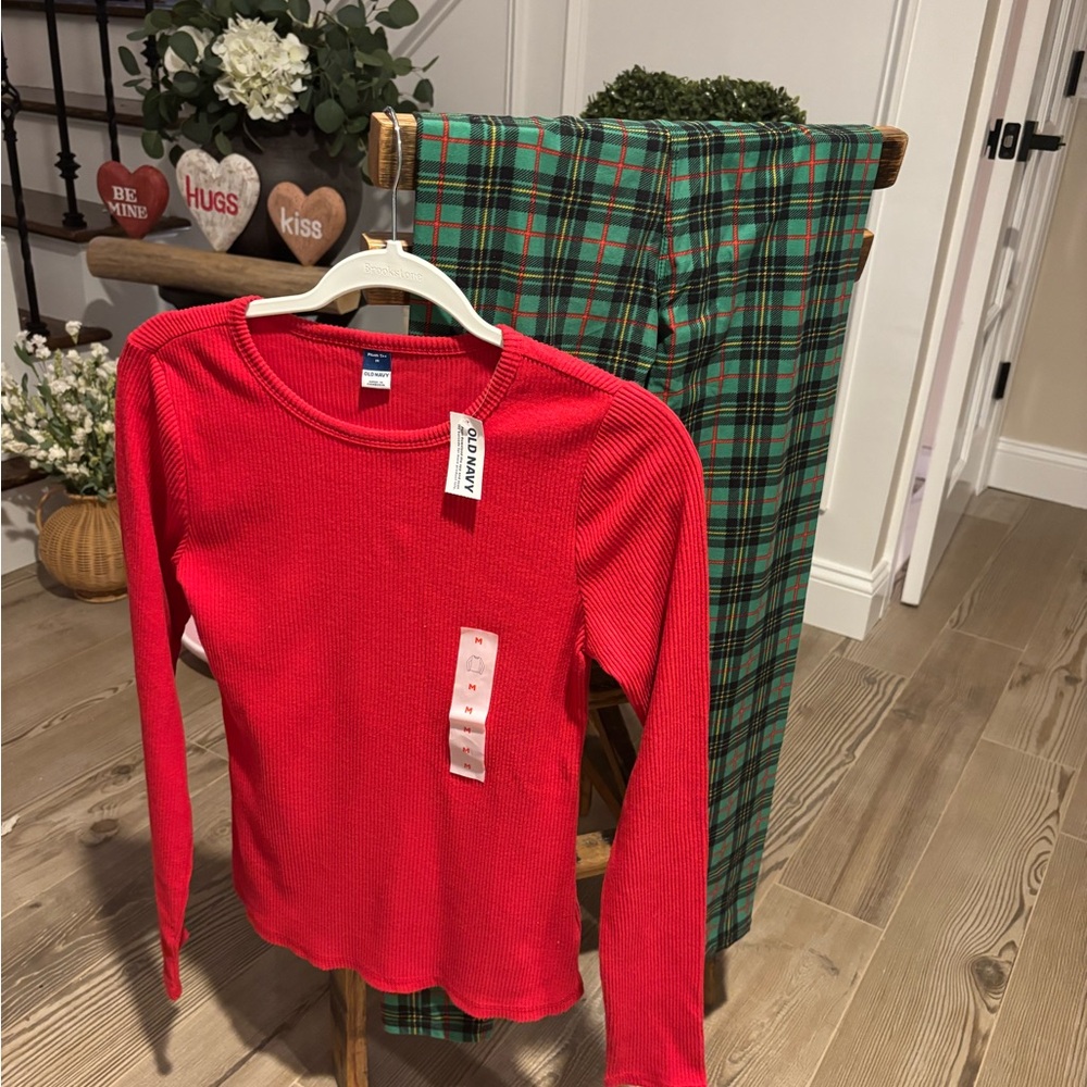 2 Pieces- Vibrant Red Top and Green Plaid Leggings -Top Old Navy -Size M Pants M